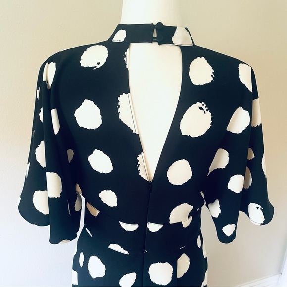 TRUTH & FABLE Keyhole Black & White Maxi Dress – Size M - Picture 11 of 17